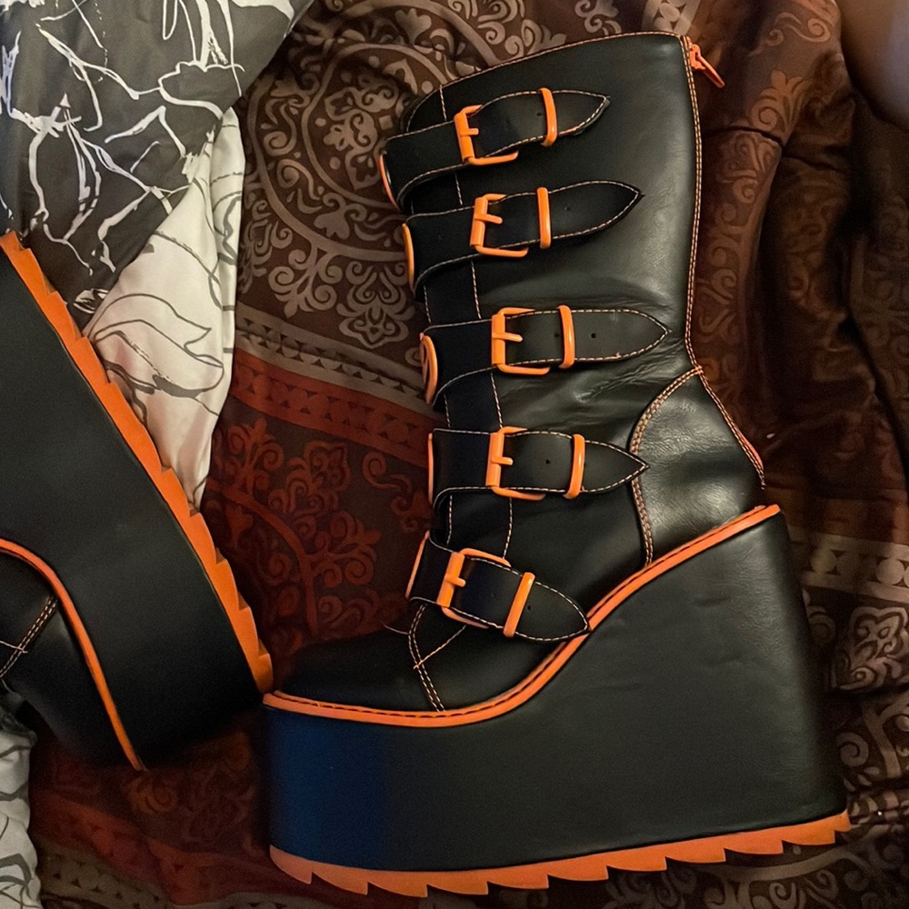 Y.R.U. Dune Jack O Lantern Platform Boots